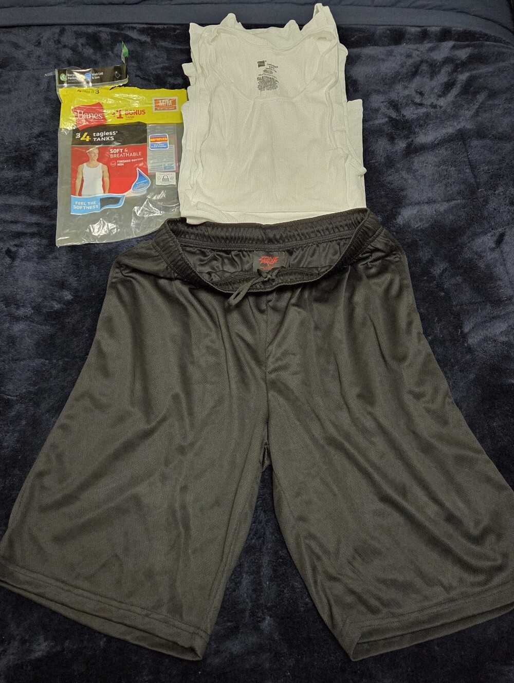 4 Pack Of Men's Hanes Medium Tank Tops & Zone Pro Small Basketball Shorts Set